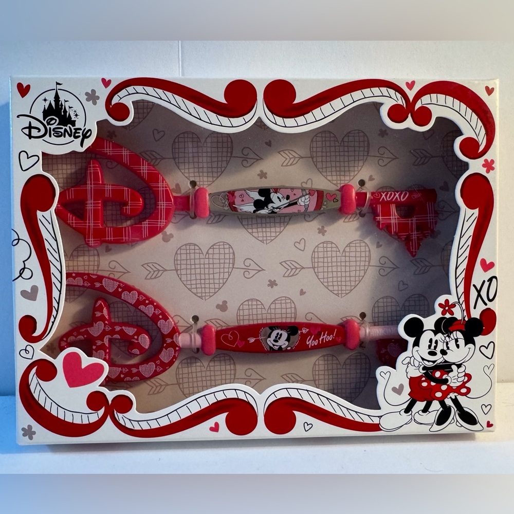 Disney Mickey and Minnie Valentine’s Day collectible keys.